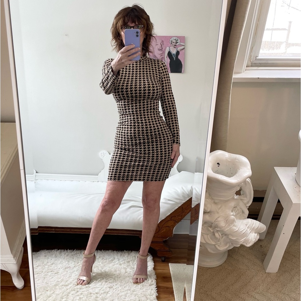 BLACK BROWN HOUNDSTOOTH LONG SLEEVE DRESS MOCK TURTLENECK STRETCH